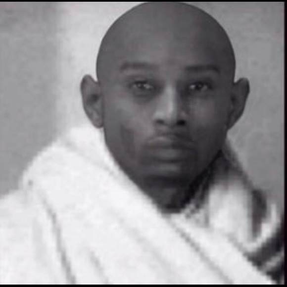 Meet your Posher, Leo - Picture 1 of 1